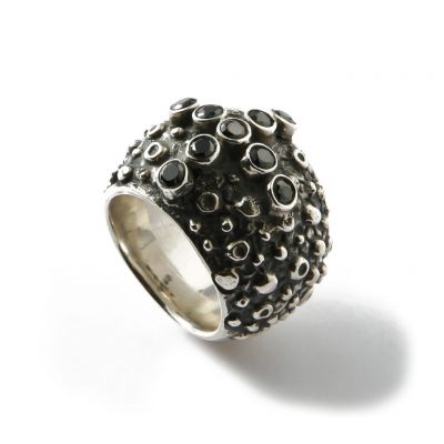 RING OCTOPUS STUDS