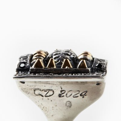 RING JAGUAR ABSTRACT