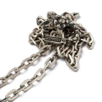 PENDANT SKULL ALIEN HORN